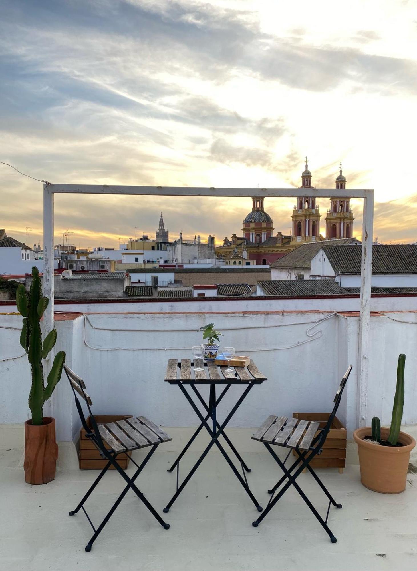 Apartamento Imperial Sevilla City Center Buitenkant foto